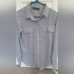 Women's Apt 9 button up blouse